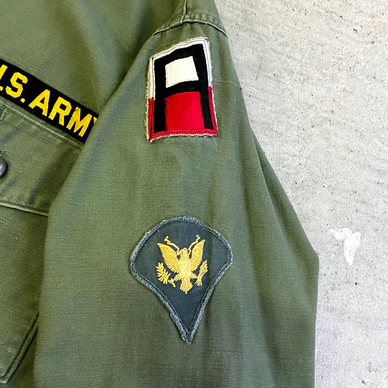 60年代 ヴィンテージ U.S.ARMY 米軍実品 1st バックハンドペイント 