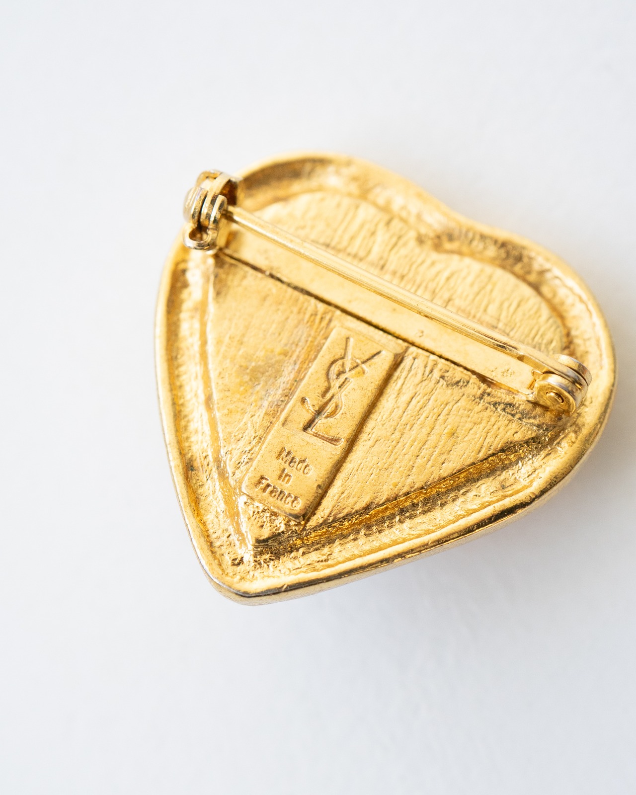 〈Yves Saint Laurent〉Heart Brooch