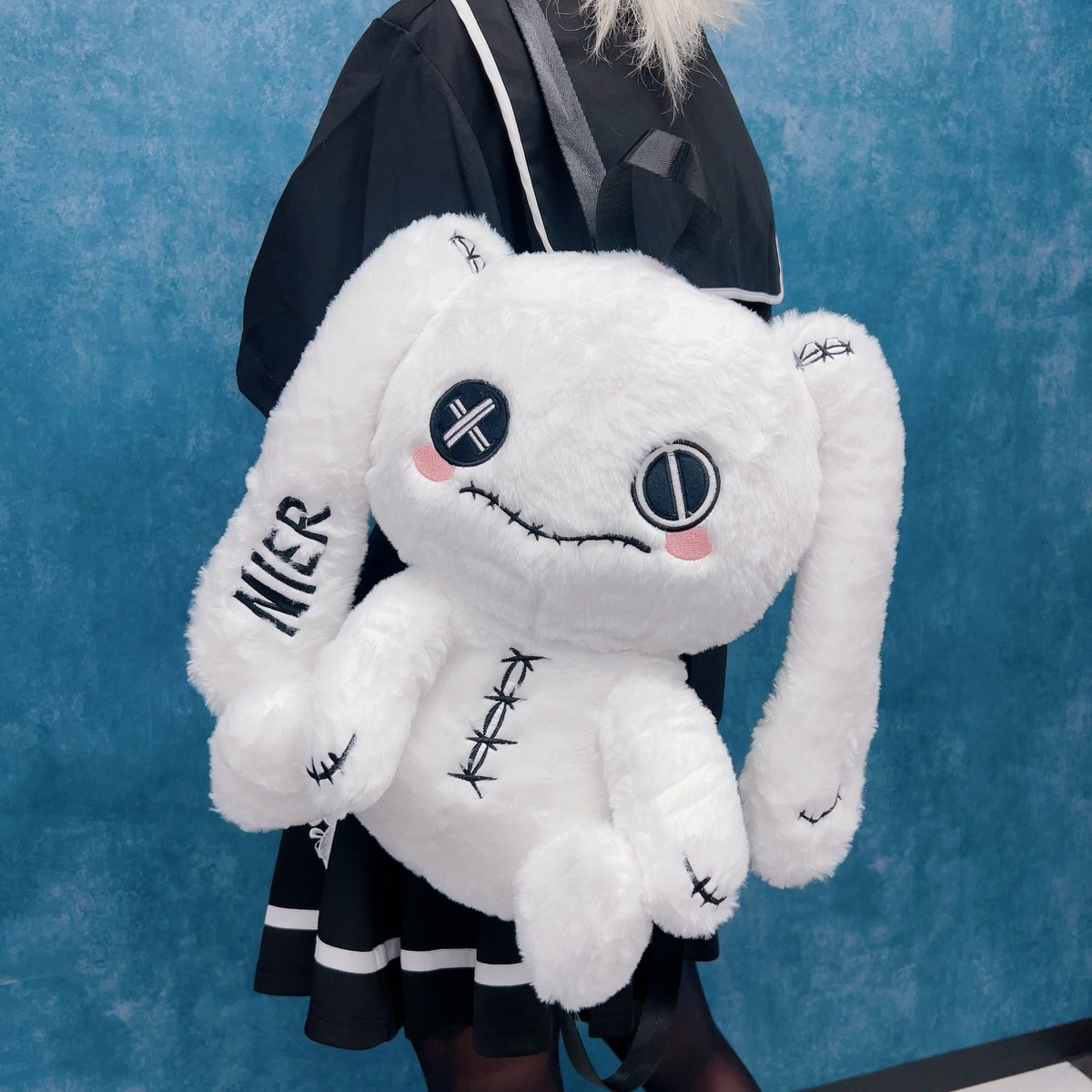 NIERちゃんぬいぐるみリュック | NIER CLOTHING