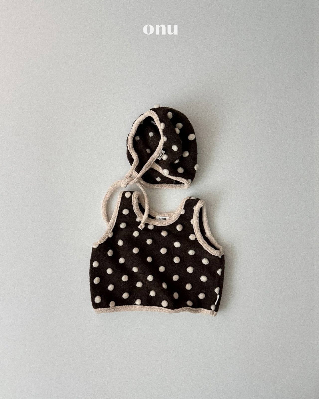 ONU［取寄］wool pompom vest 26winter