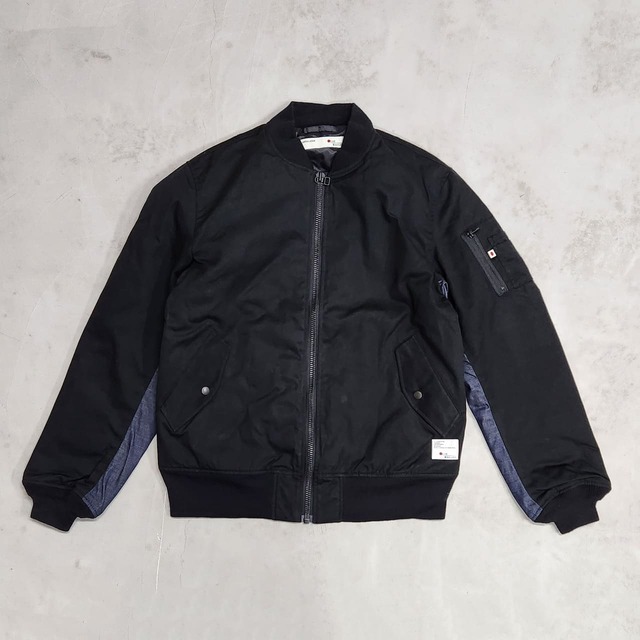 VINTAGE MA-1 / BLACK