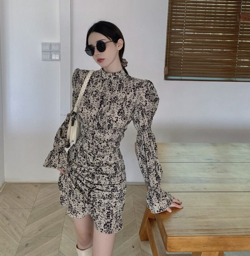 スタンダードフローラル薄手ドレス スプリングカラースカート レトロ 春物 花柄 ドラファッションホール19667789034