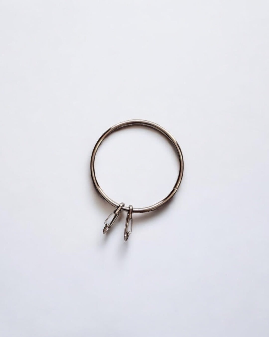 Circle . / Strap