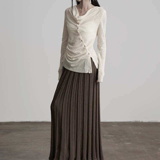 Drape neck front button asymmetrical hem knit C1050