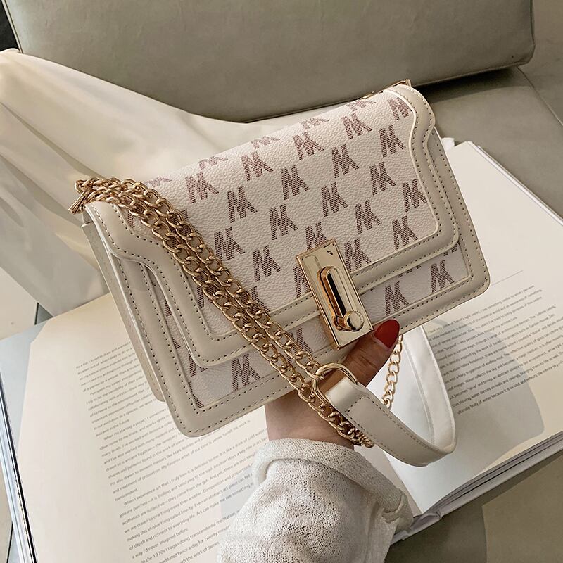 オータムウィンターチェーン シングル 秋物 冬物 スクウェア 手作りハンドバック39089191135