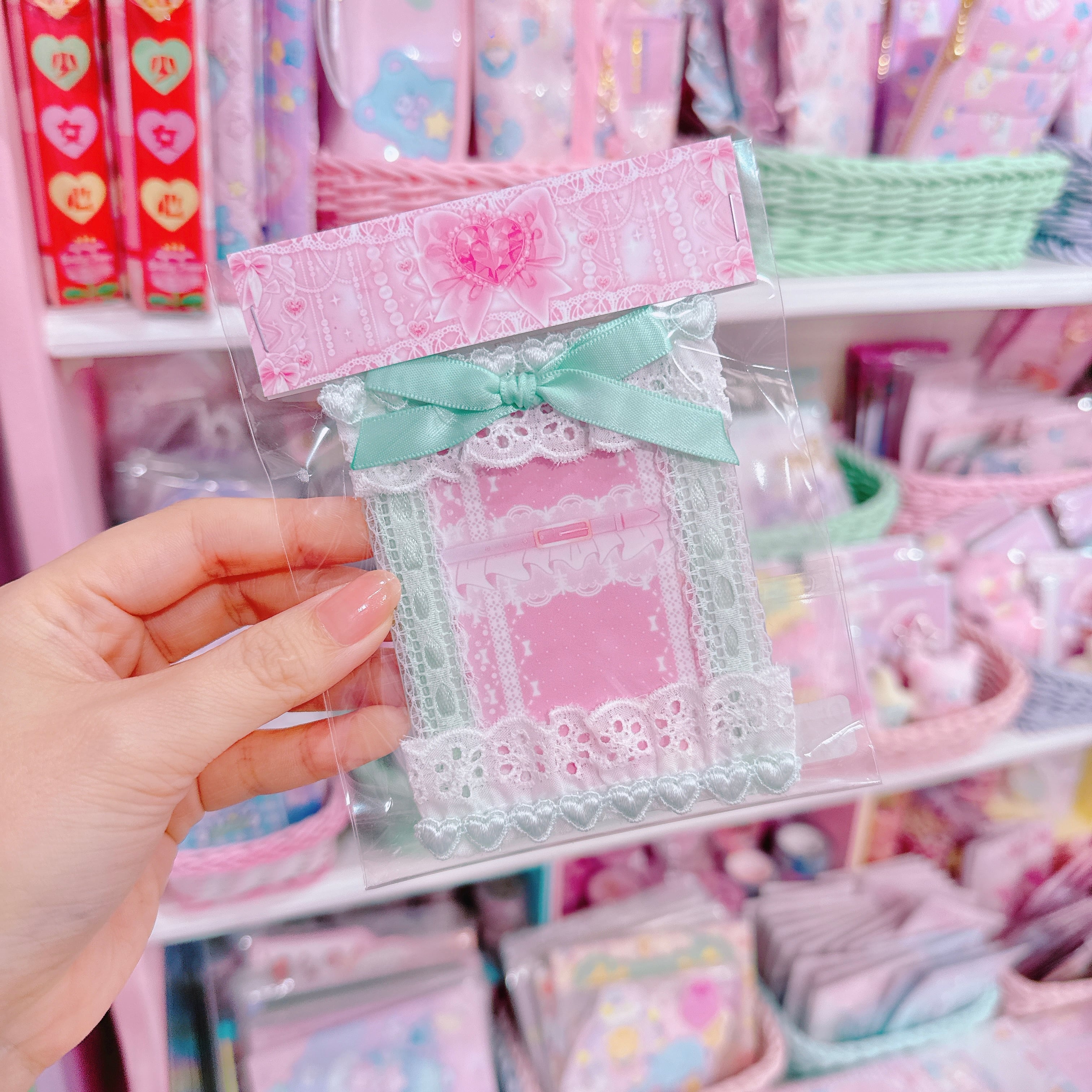 【D5】16-19プティトレカケース