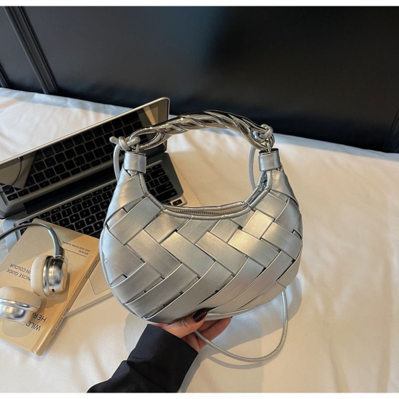 編み込み ハーフムーン ハンドバッグ  90003