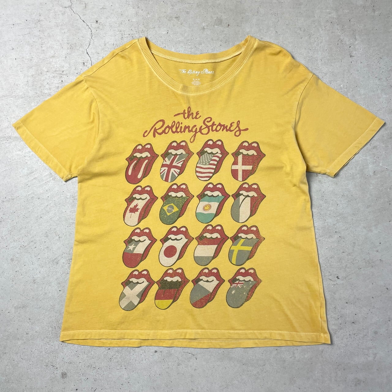 未開封　ローリングストーンズ　Ｔシャツ　ヴィンテージ　黄色　ツアーＴ The Rolling Stones ローリングストーンズ 国旗 ロゴプリント バンドT