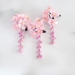 桜のマグネット「雫」触れて楽しむ