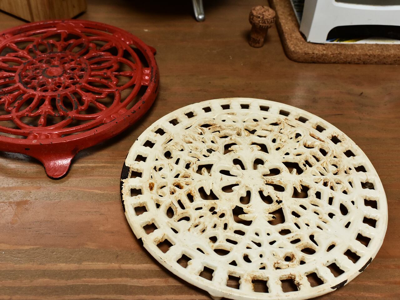 *売約済* 人気のアイアン トリベット / 鍋敷き 白 フレンチアンティーク