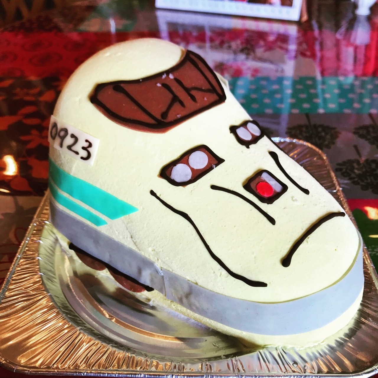 【テイクアウト】新幹線・電車・バスなどのかたちの3D立体型ケーキ・画像3