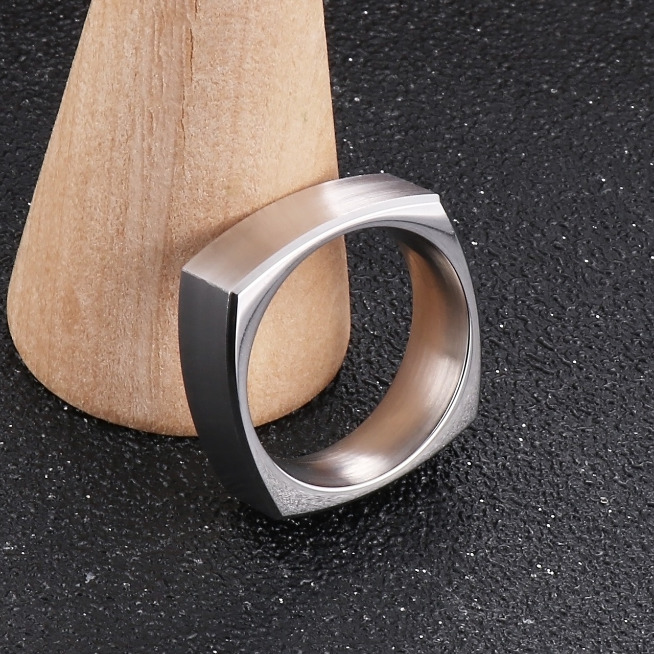 Plain Face Square Ring / プレーン フェイス スクエア リング