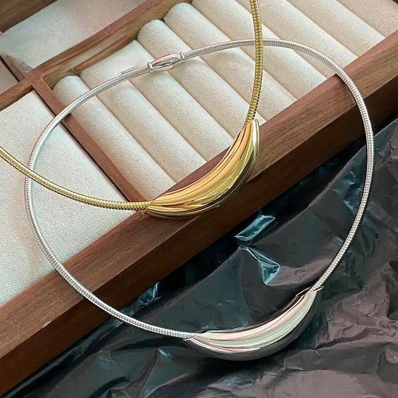 金アレ対応 スネークマグネットチョーカー(0547)