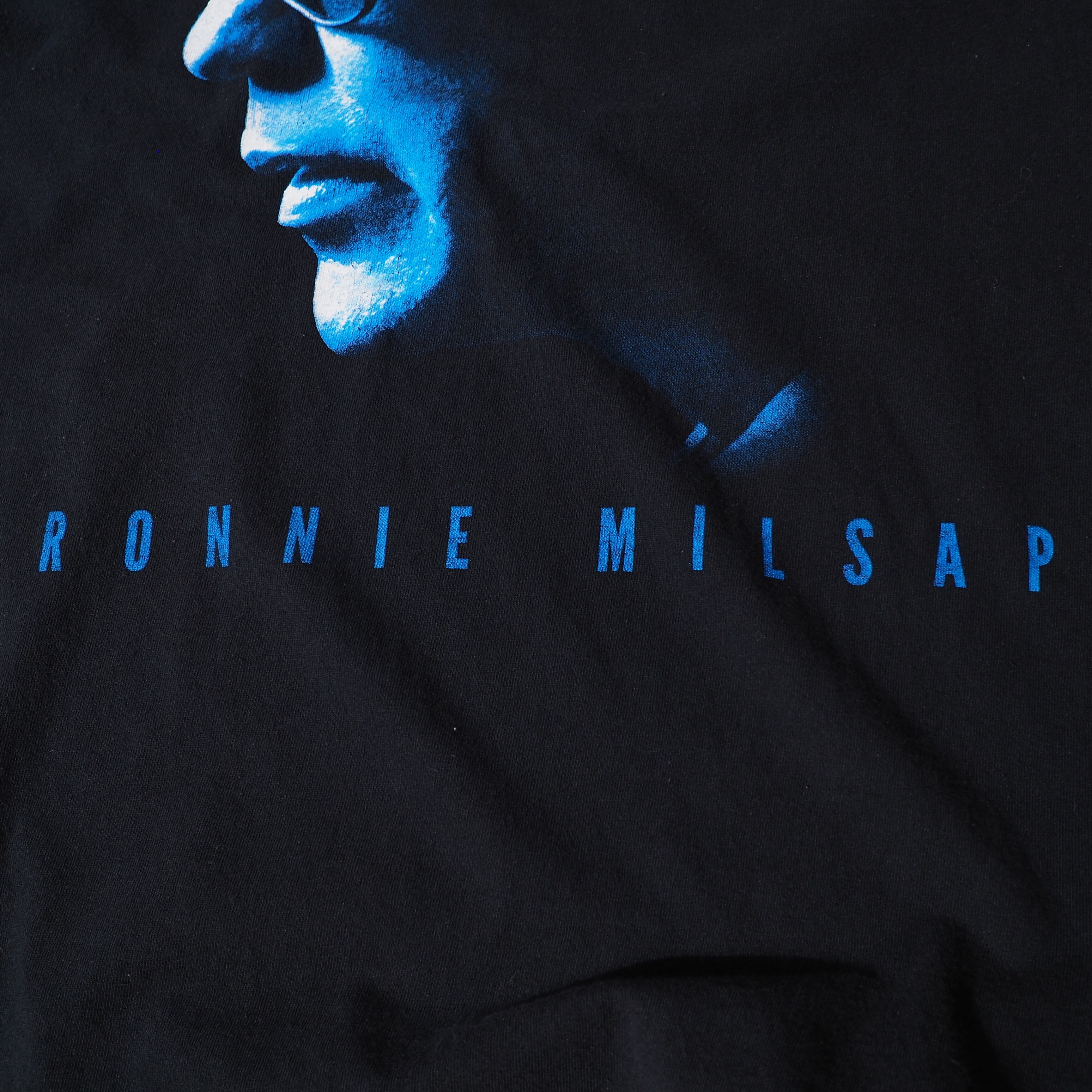 ” Ronnie milsap ” smoky mountain rain printed loose black Tee