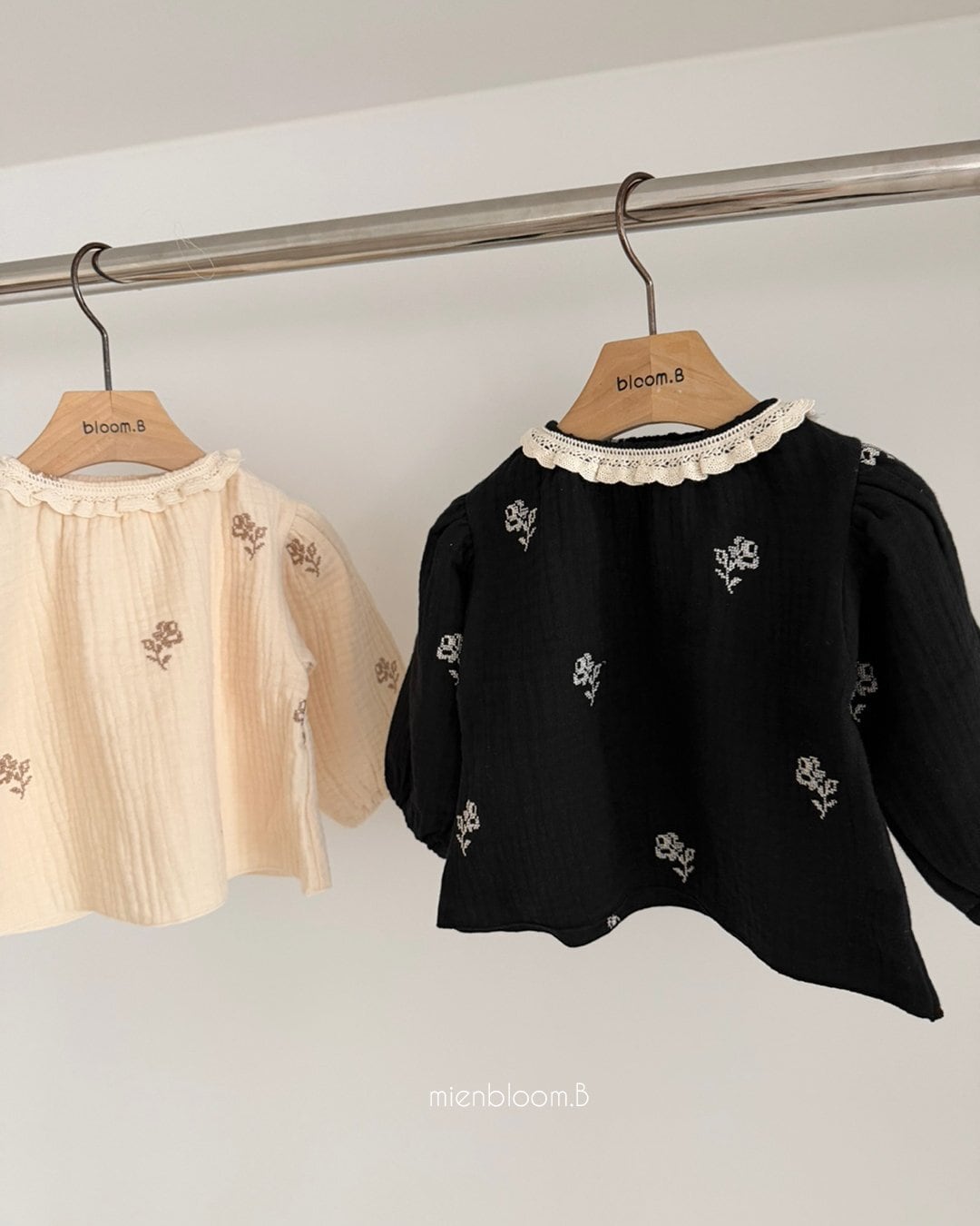 送料無料【予約】/ kids ロース刺繍ブラウス / mienbloom
