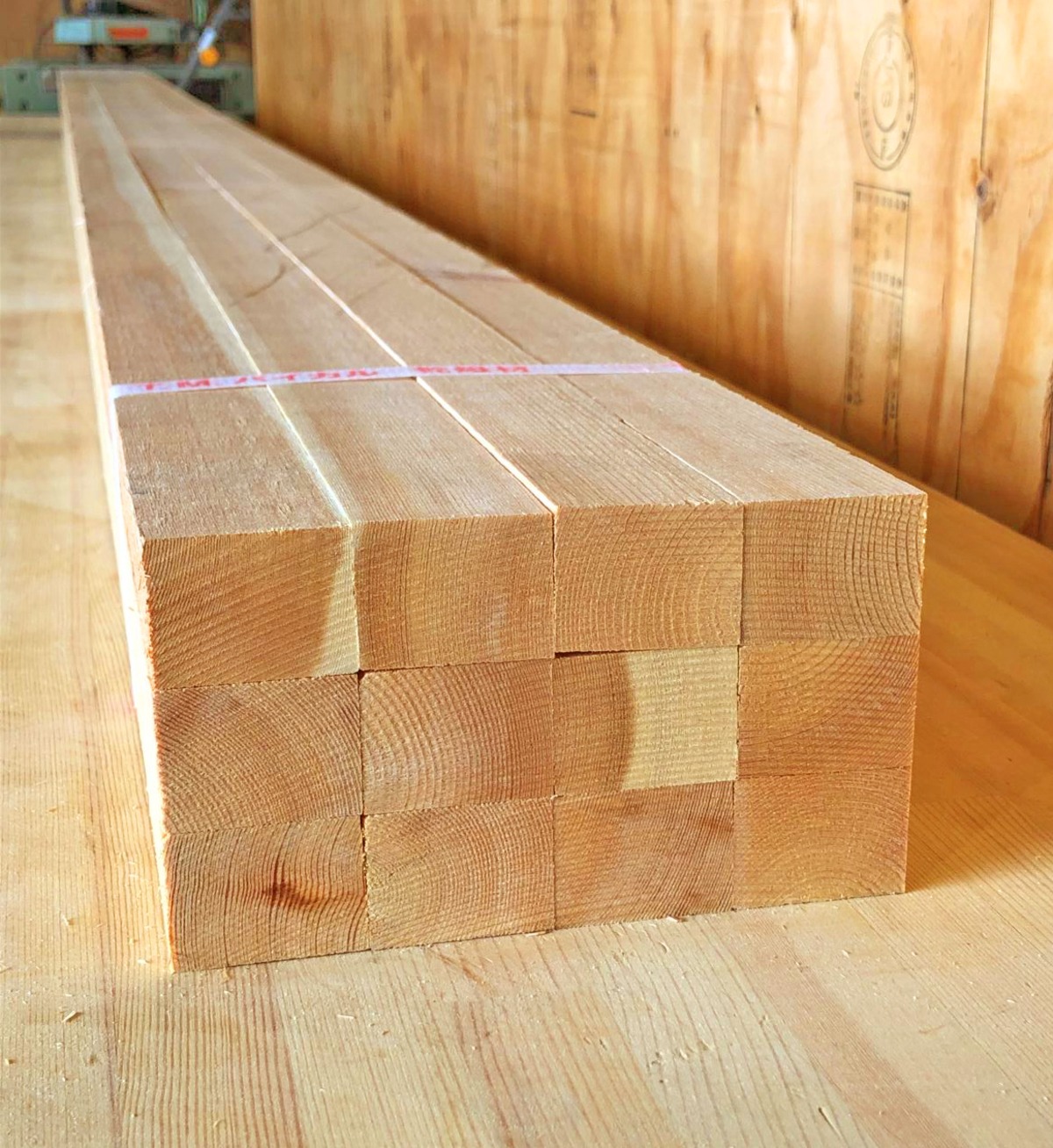 21【野縁】赤松 乾燥材 4,000mm × 40mm × 30mm：12本／1束 | 中川  