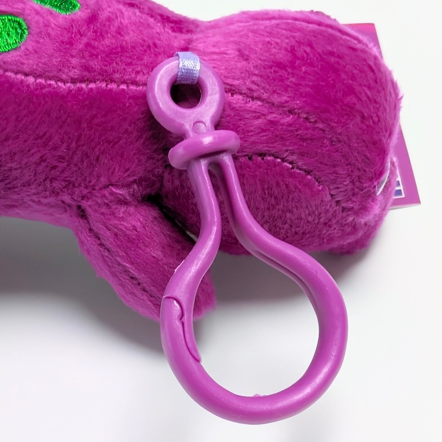 ☆ DEADSTOCK / VINTAGE 2003 ☆【 Barney & Friends ( バーニー&フレンズ ) 】『 Barney 』 ぬいぐるみキーホルダー / プラッシュキーホルダー / マスコット〚アメリカン雑貨 アメトイ〛