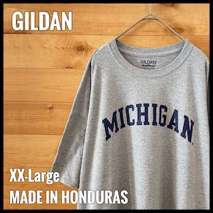 【GILDAN】カレッジ ミシガン大学 Michigan Tシャツアーチロゴ 2XL US古着