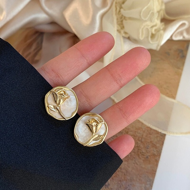 gold rose pierce K149