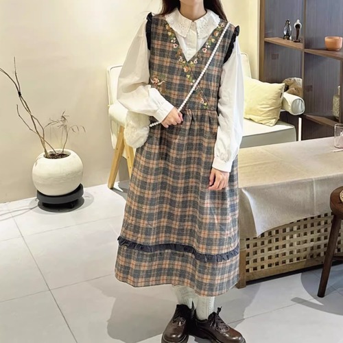 Vネックフラワー刺繍チェック柄ジャンスカ ・8860