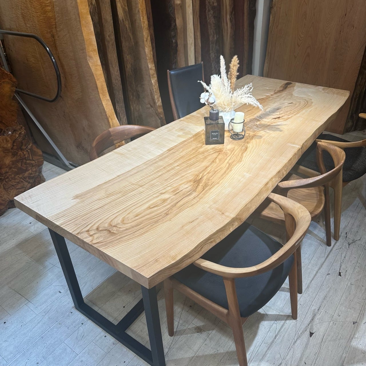 一枚板 * 店舗/樹種で探す | 千年家具 - 一枚板 テーブル専門店 一枚板 * 店舗/樹種で探す | 千年家具 - 一枚板 テーブル専門店