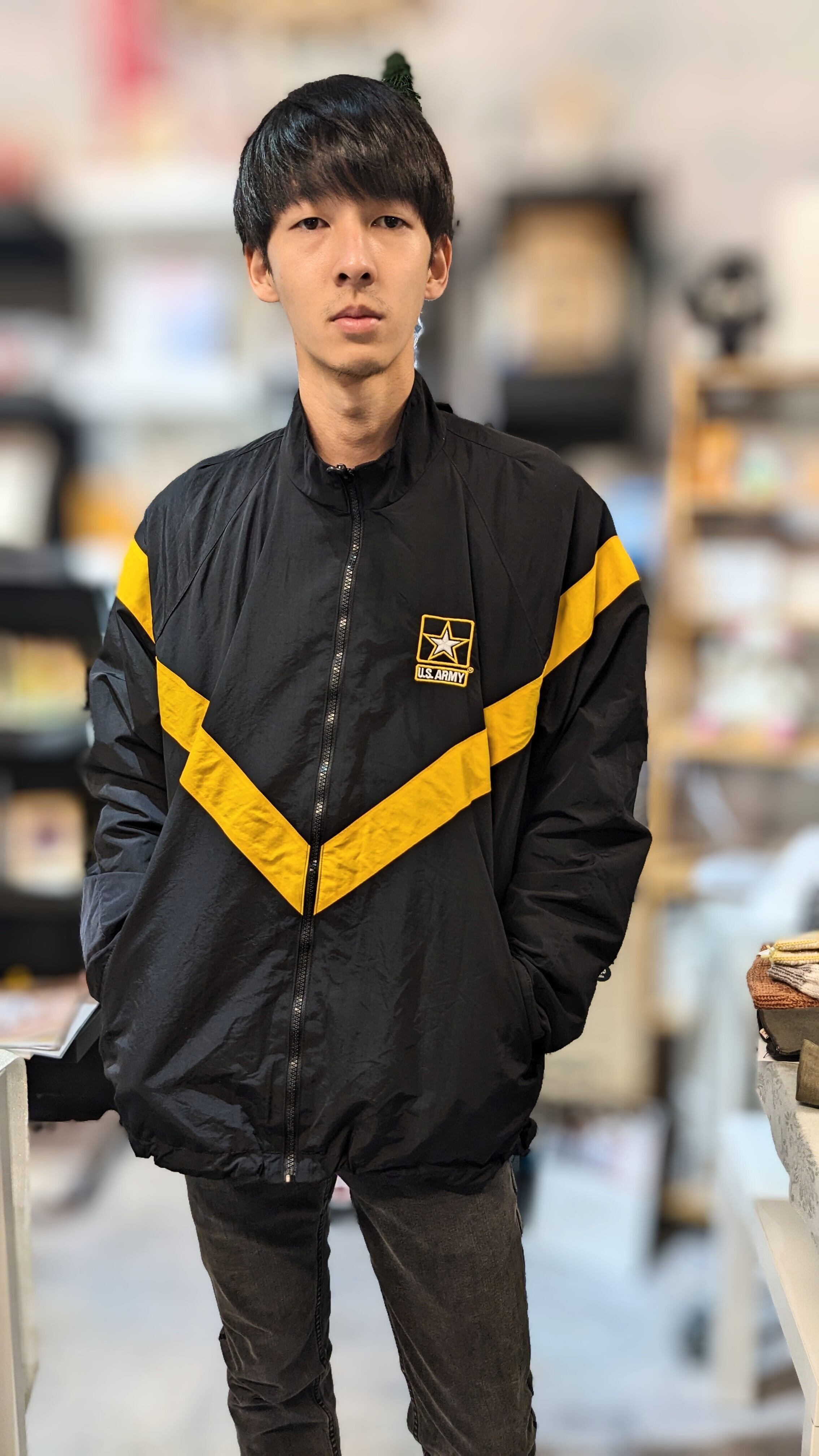 未使用 米軍 U.S.ARMY BLACK APFU トレーニングジャケット MEDIUM