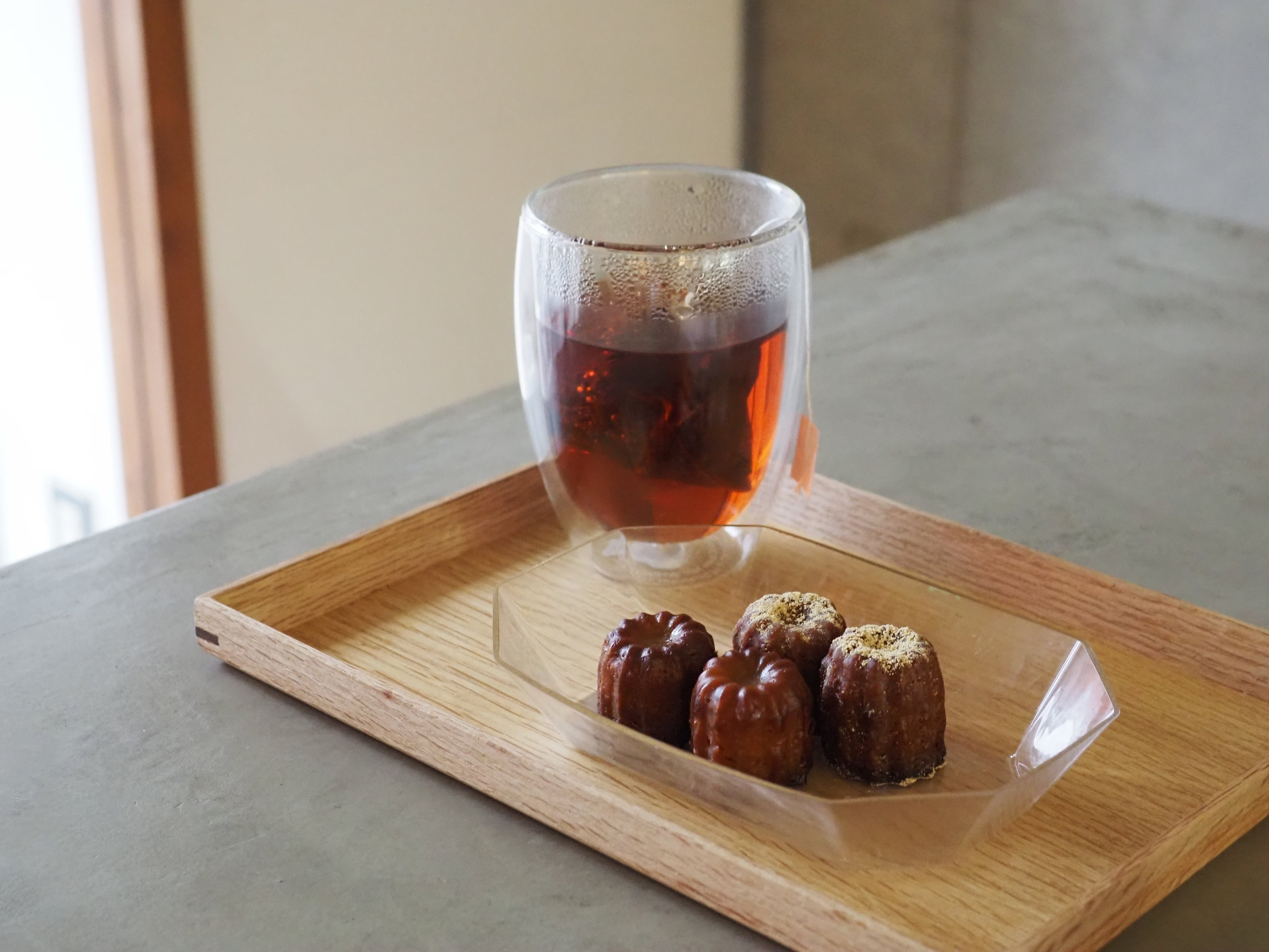 ティーペアリングセット 〜カヌレと和紅茶〜 | 洋菓子店slow online shop