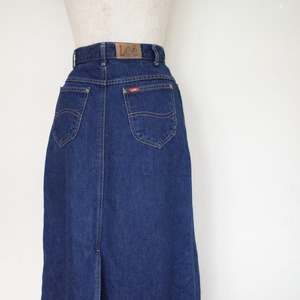 USA Lee A line back slit denim skirt