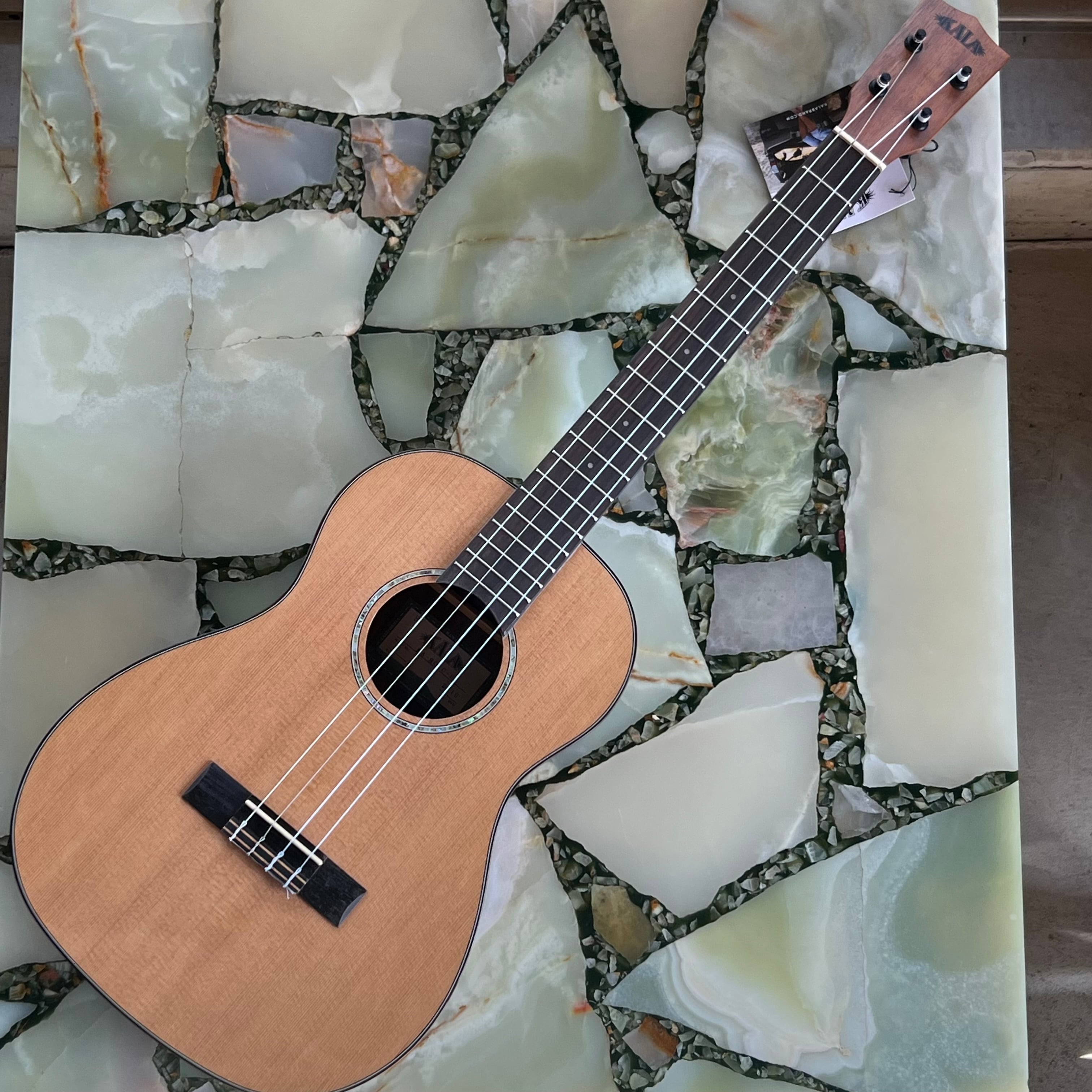 BOTH HANDS トラベルカホン&ボンゴ BHC-CT ストラップピン付 Newモデル