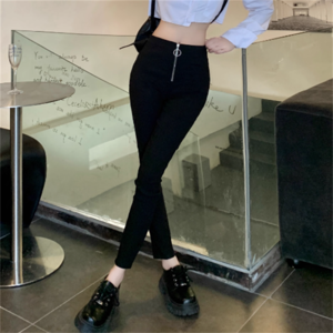 【送料無料】パンツ スキニー ボトムス ロング ポケット かわいい 大人可愛い 大人女子 綺麗 シンプル カジュアル 大人 上品 おしゃれ お洒落 こなれ感 ラフ エレガント コンサバ 着痩せ レディライク 無地 春 夏 秋 オールシーズン シーズンレス 20代 30代 40代 レディース 女性用 ママ デート お出かけ 女子会 お呼ばれ 休日 お茶会 着回し 普段使い ファッション タイト コーデ スタイル 楽ちん 体型カバー プチプラ 定番 トレンド デイリーユース