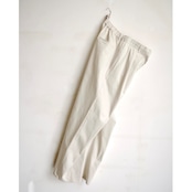 E R A. SUMMER GABARDINE CLASSIC PANTS
