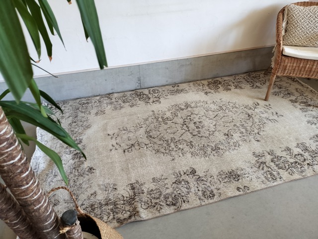 Turkish rug No.811