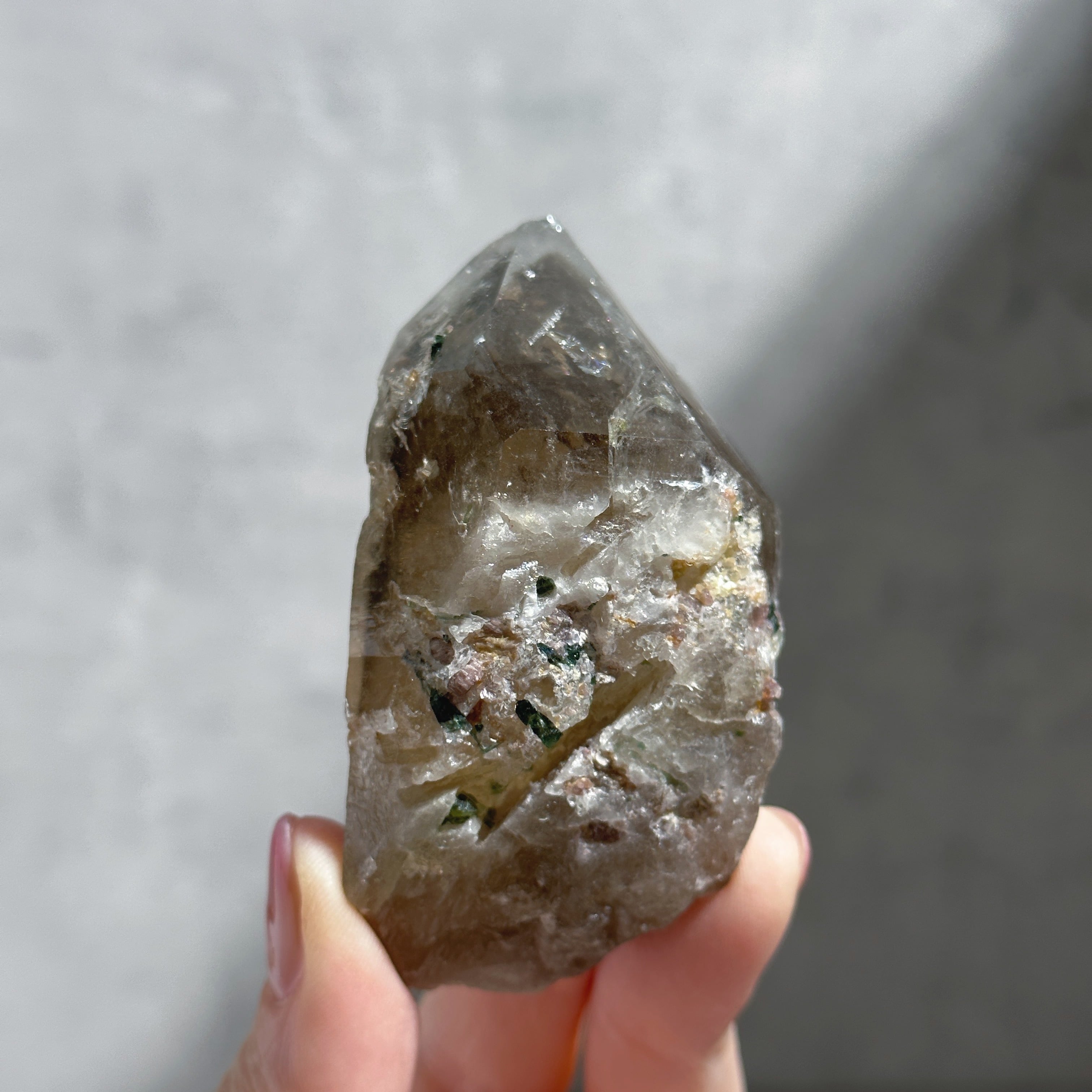 トルマリン入り◎シトリン（黄水晶） 原石03◇ Citrine ◇ 天然石