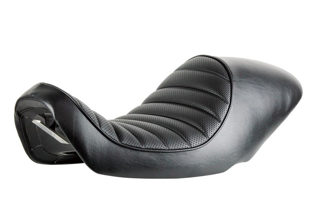 Step-back seat DYNA（06~17）Horizontal line