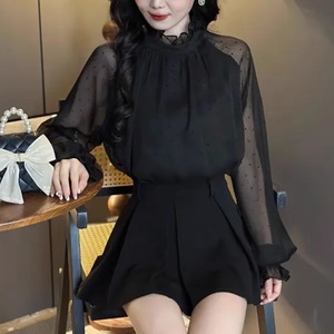 【送料無料】 ブラウス 20代 30代 40代 女性用 レディース トップス 長袖 フレア袖 フレアスリーブ フレアカフ クルーネック プルオーバー フリル 異素材切り替え ドッキング 透け感 シースルー 厚手生地 ドット柄 水玉 かわいい 大人可愛い 大人女子 こなれ感 シンプル カジュアル 大人 上品 おしゃれ お洒落 ラフ コンサバ エレガント フェミニン ガーリー シック デート お出かけ お茶会 女子会 休日 授業参観 結婚式 二次会 パーティ 秋 オールシーズン シーズンレス ファッション