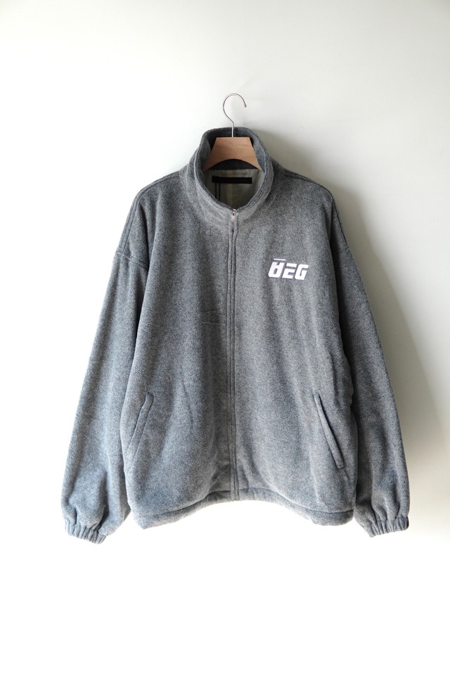 Abelia Edoward Goucha / STUDIO JUMPER