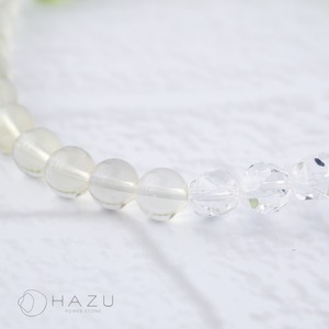 気持ちを前向きにする極上ペリドット［ペリドット／リビアングラス／水晶／ラブラドライト］