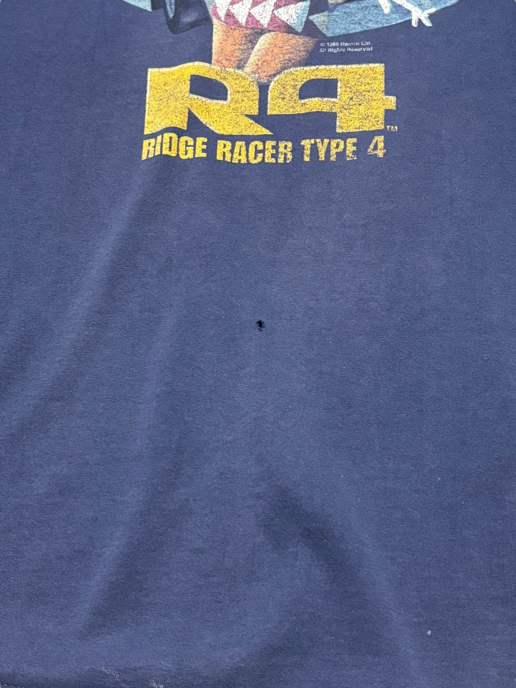 NAMCO Ridge Racer Type 4 “R4” ビデオゲームTシャツ | フミマ