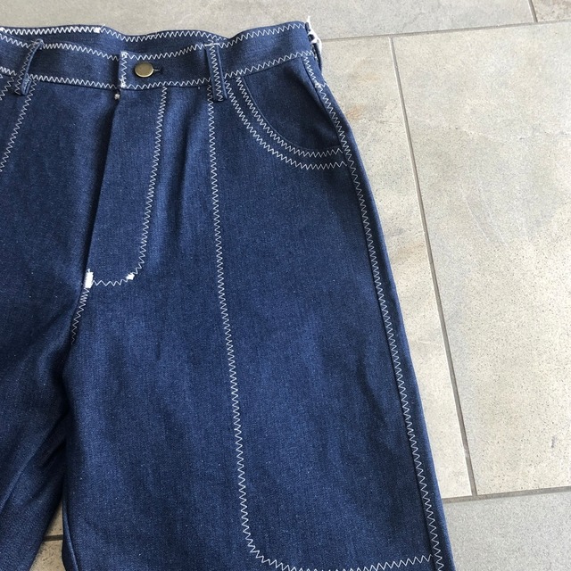 osakentaro/ジグザグステッチのデニムパンツ | とじこみ