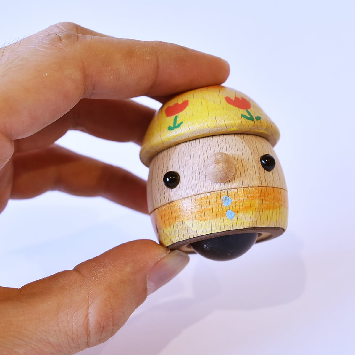 どんぐり工作キット【きのこ帽子】 | こまむぐ |公式通販｜日本製木の