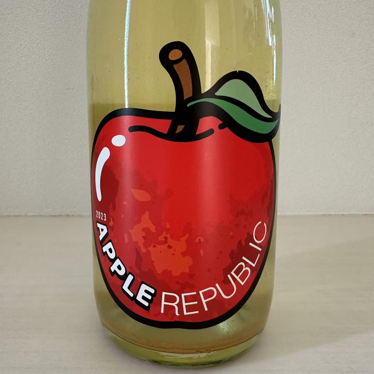 アップルリパブリック Apple Republic 2023　GRAPE REPUBLIC INC/ グレープリパブリック
