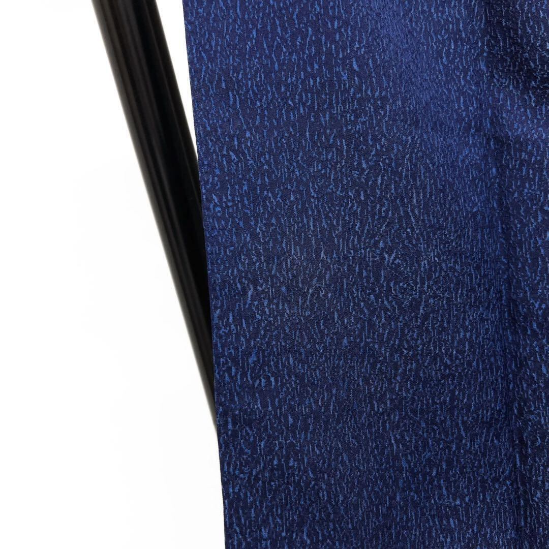 未着用 押田隆一 小紋 本藍染 膨れ織り 抽象模様 お洒落 着物 105a d  