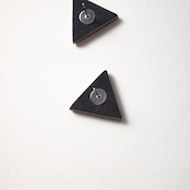 LOOP hogu v1 : Triangle Studs