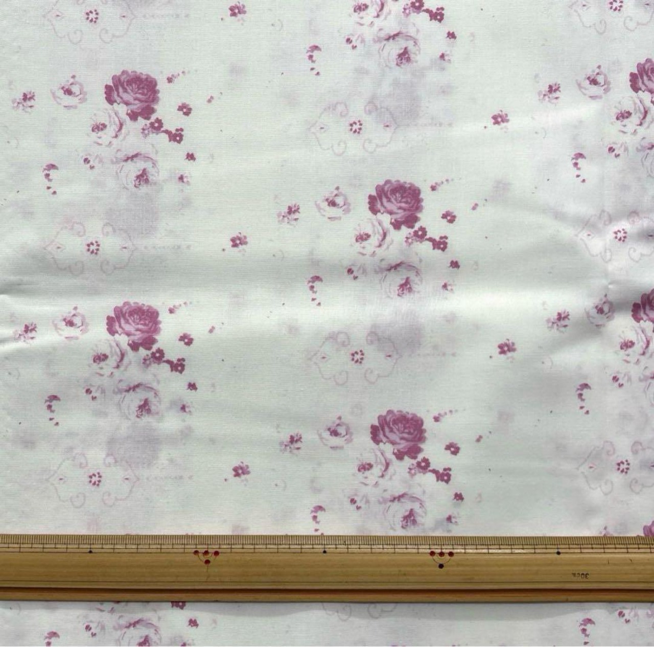 TB509◆2m◆SM◆CABBAGES & ROSES生地