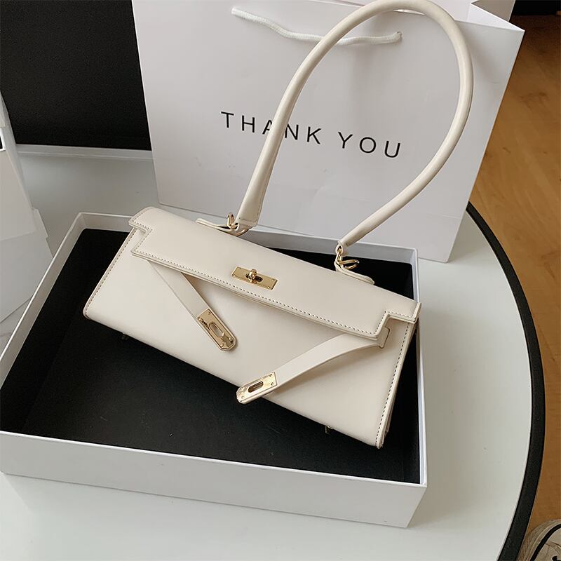 ユニークな小さなバッグeign女性バッグ2020夏の新しい波のファッション野生のショルダーバッグネット赤テクスチャ脇の下バッグ Tiancai_Wing_Bag0283939