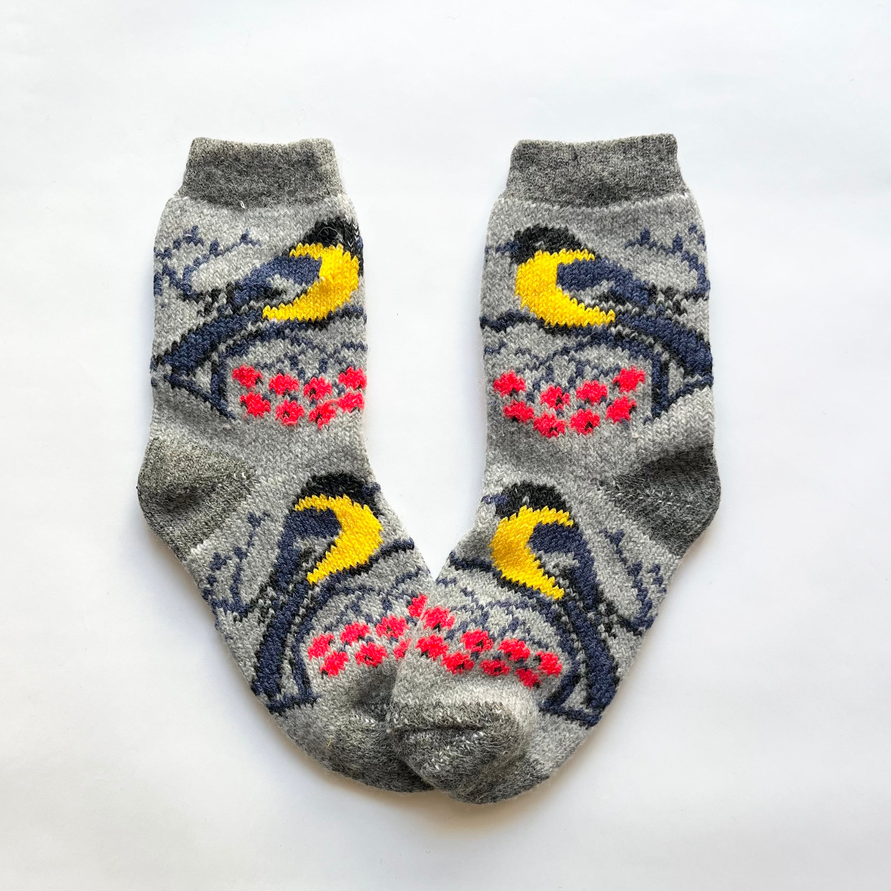 ウクライナ支援/ウールソックス(鳥とナナカマド柄)