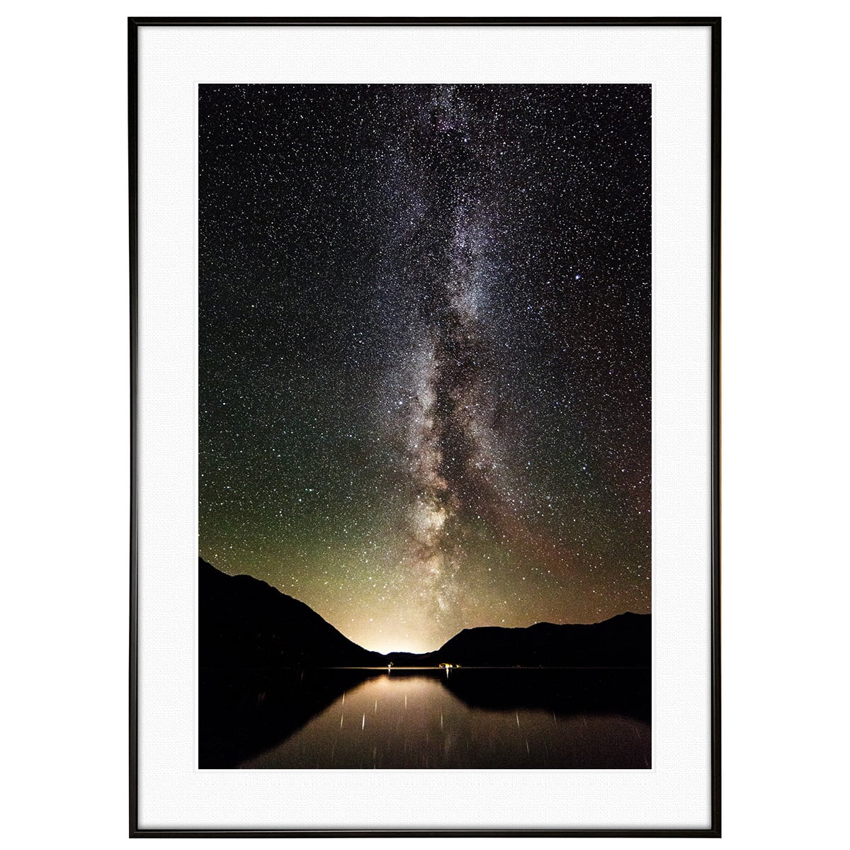 星空写真 湖上に輝く天の川 インテリアアートポスター額装 AS0278