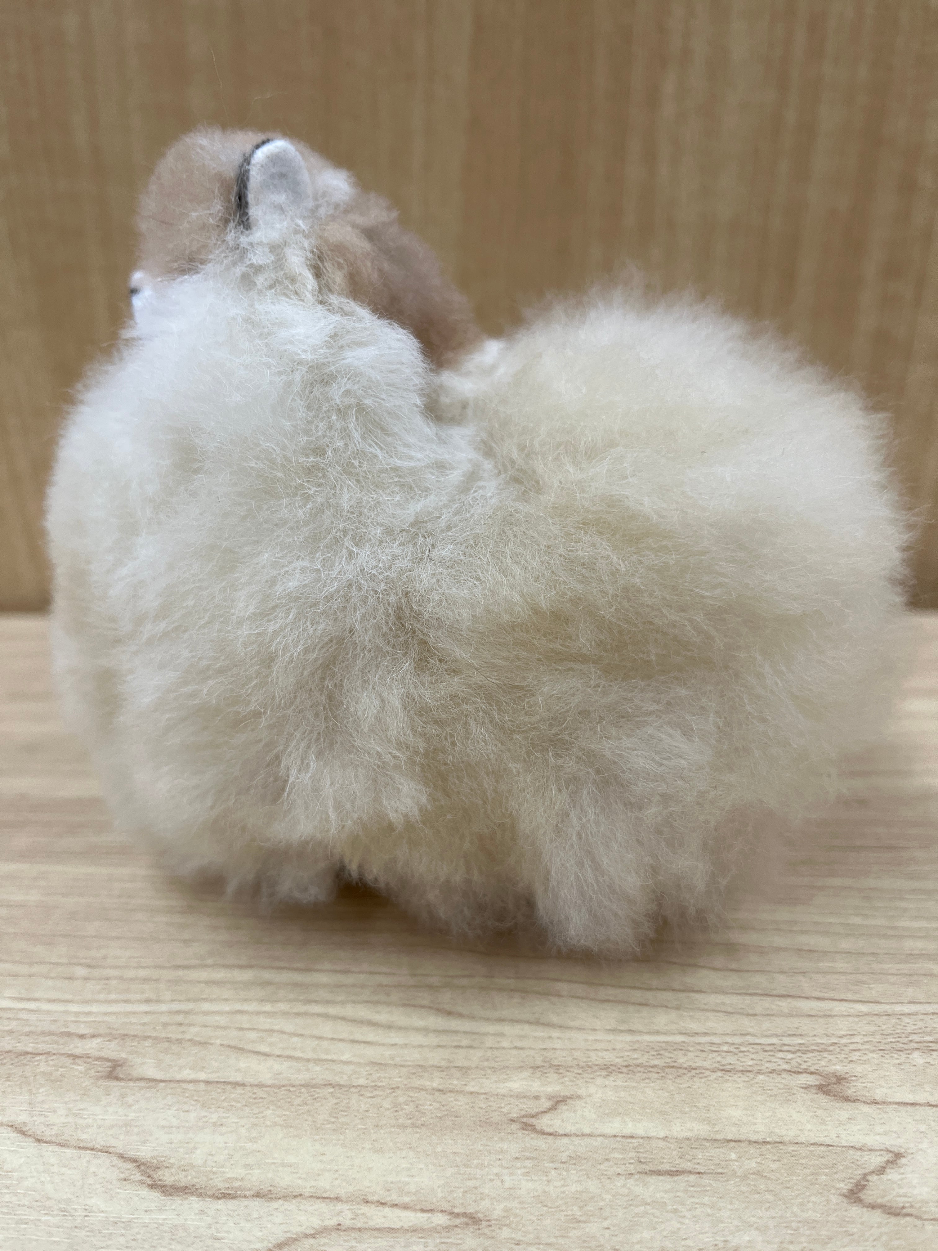 ベビーアルパカキーホルダー モフトップ ベージュ | ALPACA WORLD