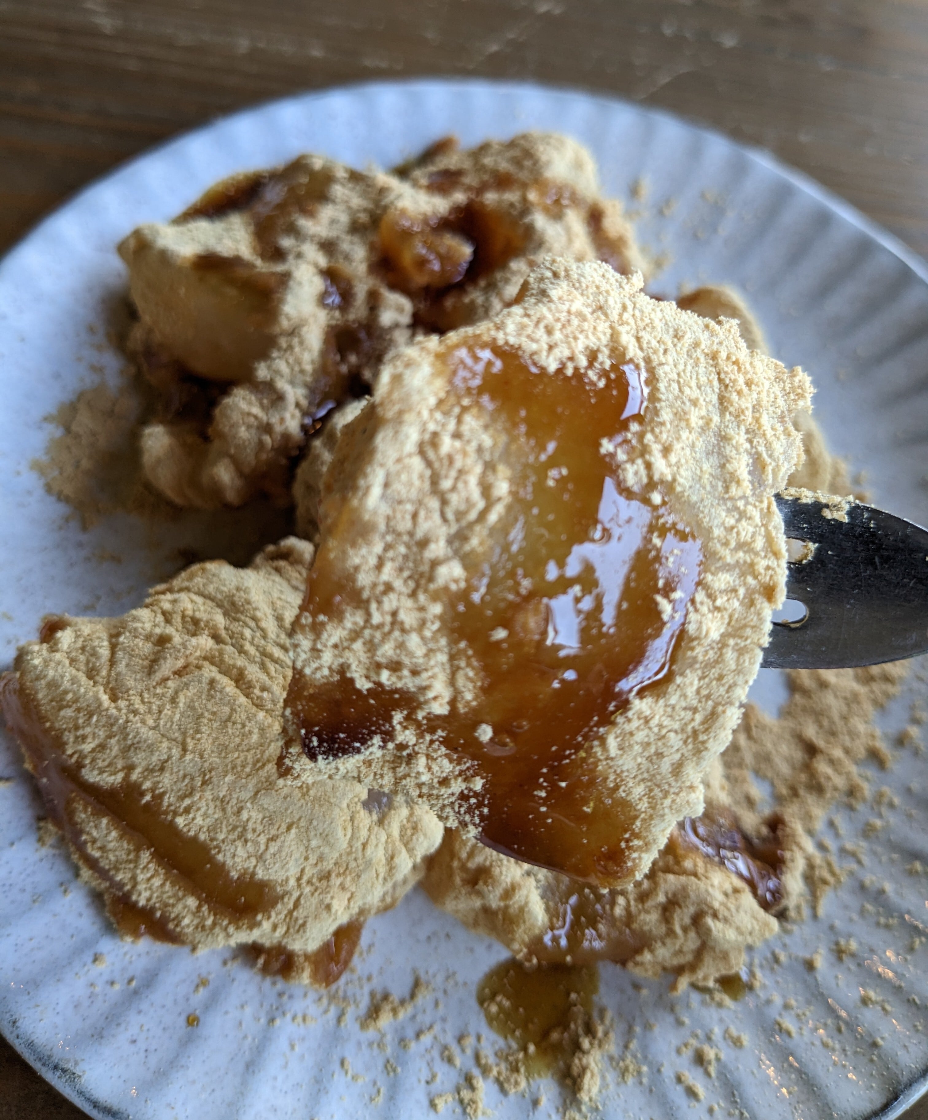 手づくり葛餅【きな粉・黒蜜付き】 | 静亭