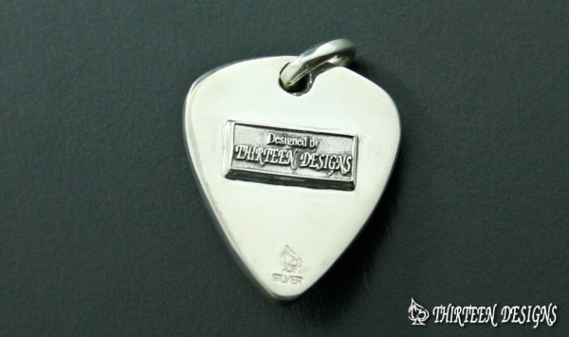 THIRTEENDESIGNS サーティーンデザインズ KP-18 SKULL PICK PENDANT 